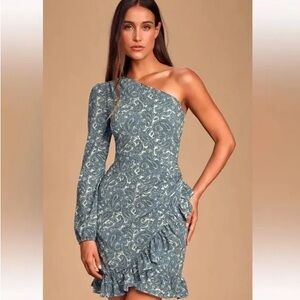 NWT WAYF One Shoulder Ruffle Mini Dress Blue Paisley Floral | Size L